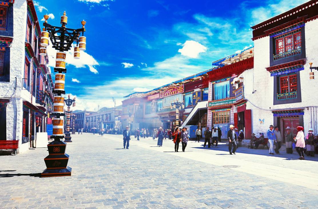 中國第一批佛系旅行地 轉(zhuǎn)山轉(zhuǎn)水轉(zhuǎn)佛塔，只為途中與你相見